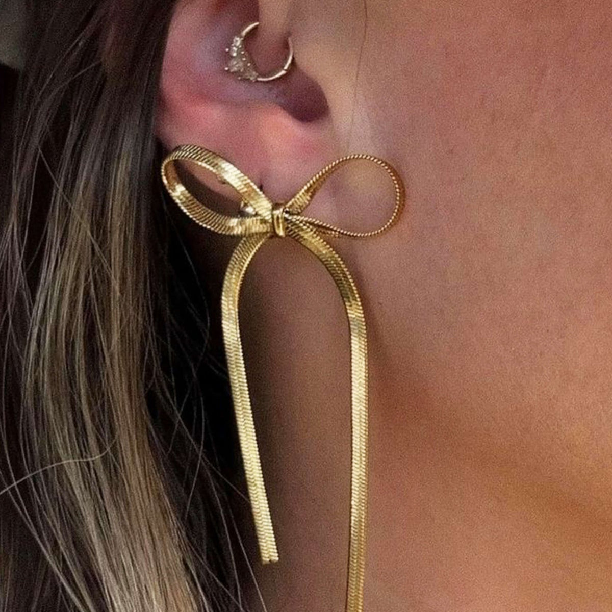 ZEYA - Bow Earrings