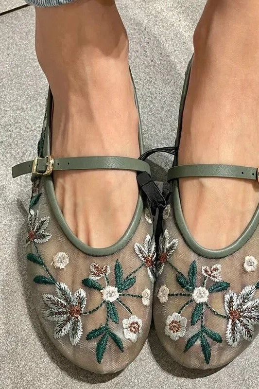 ZEYA - Lisbeth Embroidered Ballet Flats