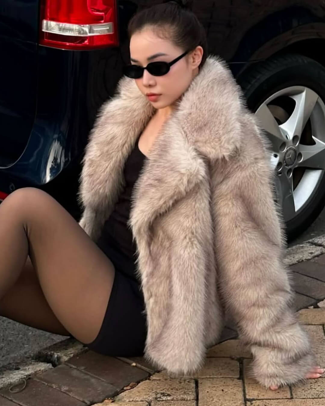 ZEYA - Brinley Mid - Length Fluffy Jacket