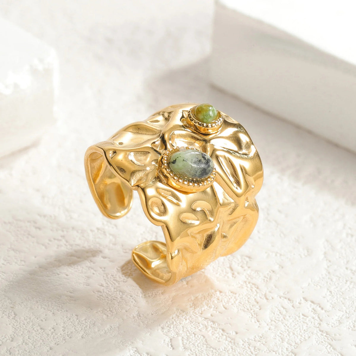 ZEYA - Gemma Chunky Detail Ring
